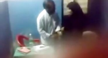 sex gái đẹp không che Penelope cam-quan hệ tình dục với màu đen. sexnhatban