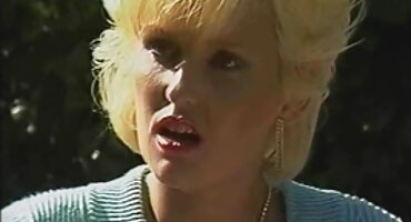 sex toy chica Carmela cố gắng quan xemxx hệ tình dục với một người đàn ông da đen.