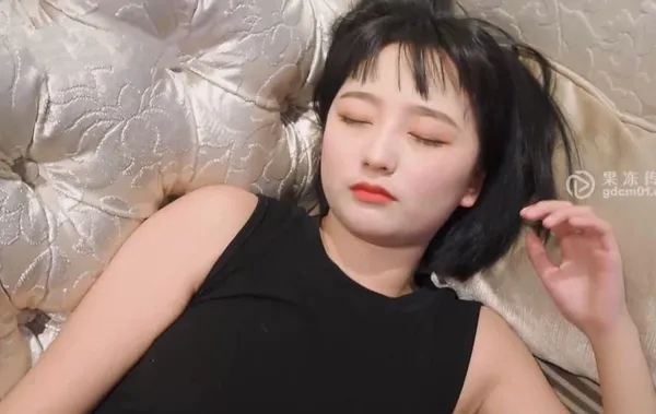 phim sex sbu Bà chủ nhỏ dễ thương nhậu say địt nhau không bcs với cậu nhân viên